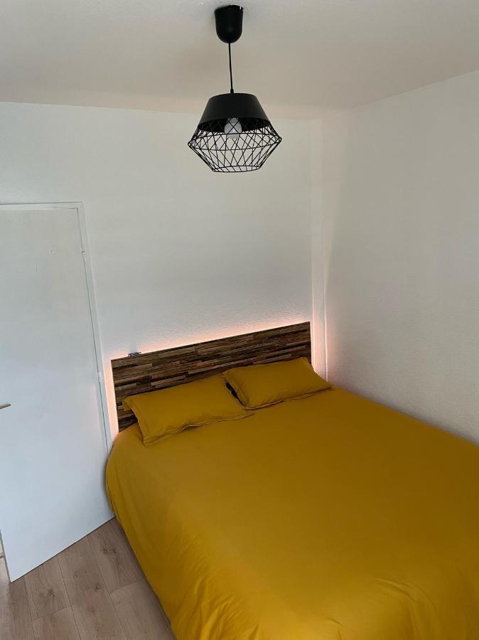 Appart Avec Chambre Lumineux Et Chaleureux Le Boulou Exterior foto